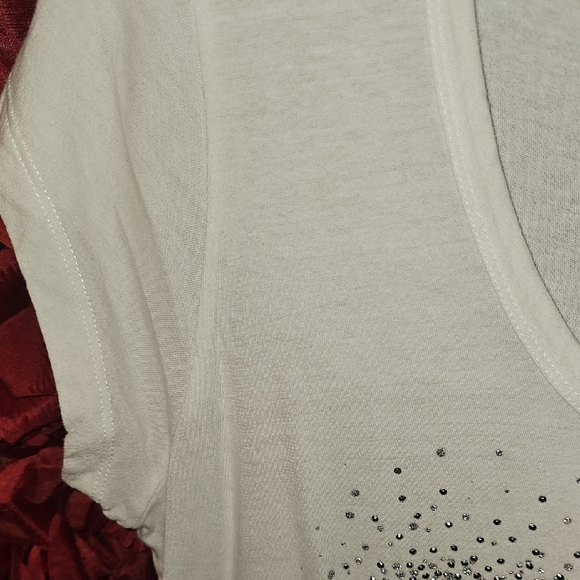 Guess Women's White Graphic Short Sleeve T-Shirt Size XLarge - Picture 4 of 5